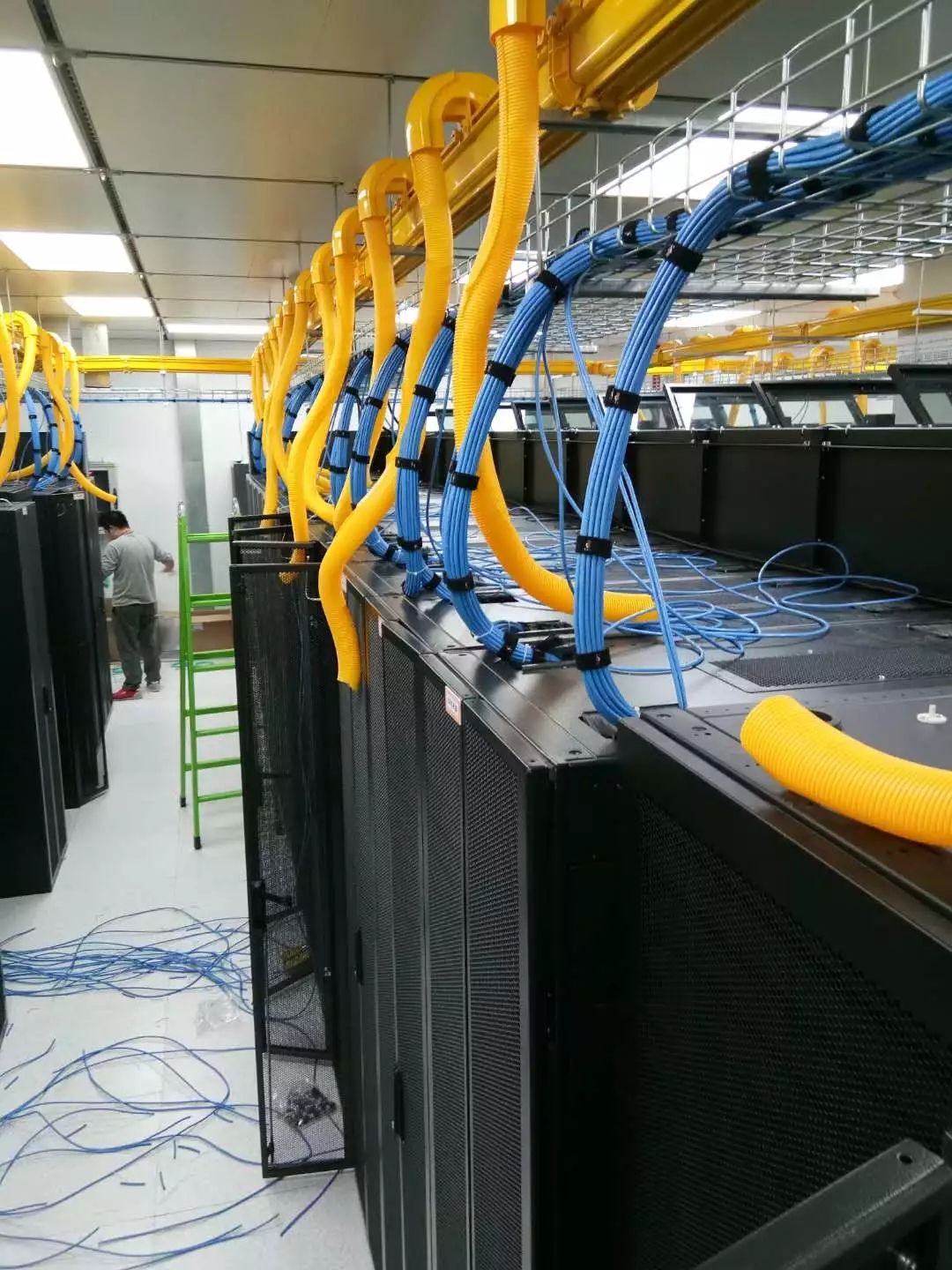 弱電布線應(yīng)注意什么？弱電布線多少錢一平方？-合景機(jī)電