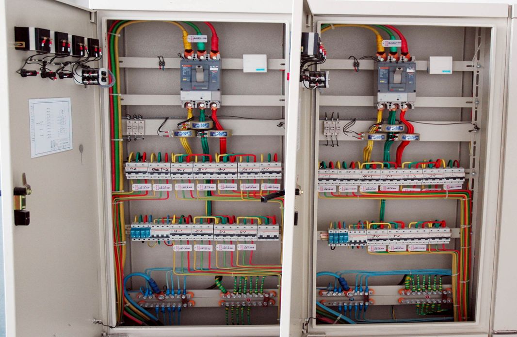 配電柜安裝接線工藝規(guī)范有哪些？配電柜安裝報價是多少？-合景機電