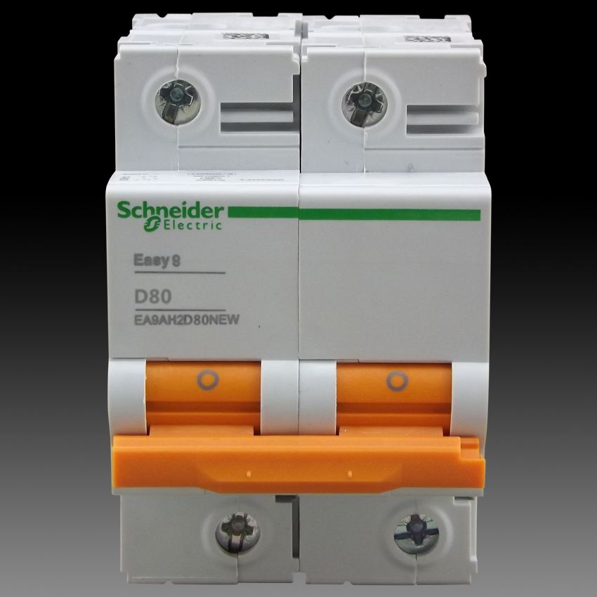 斷路器的功能作用是什么？斷路器為什么會(huì)越級(jí)跳閘？